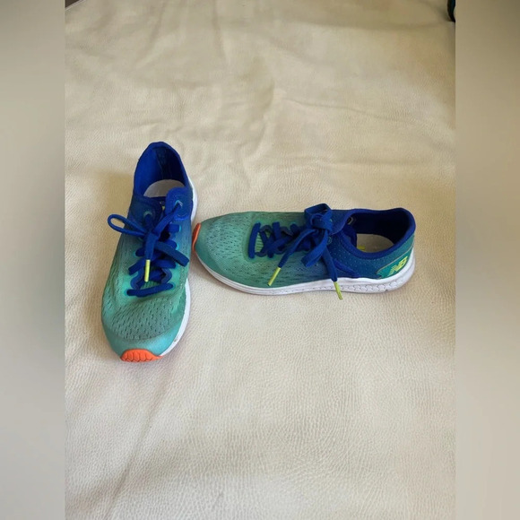 BIG KIDS J CREW CREWCUTS XNEWBALANCE UV BLUE FRESH FOAM FAST SNEAKERS - Picture 5 of 7